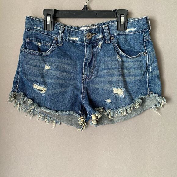 Free People sz 26 blue‎ distressed jean shorts - Picture 1 of 7